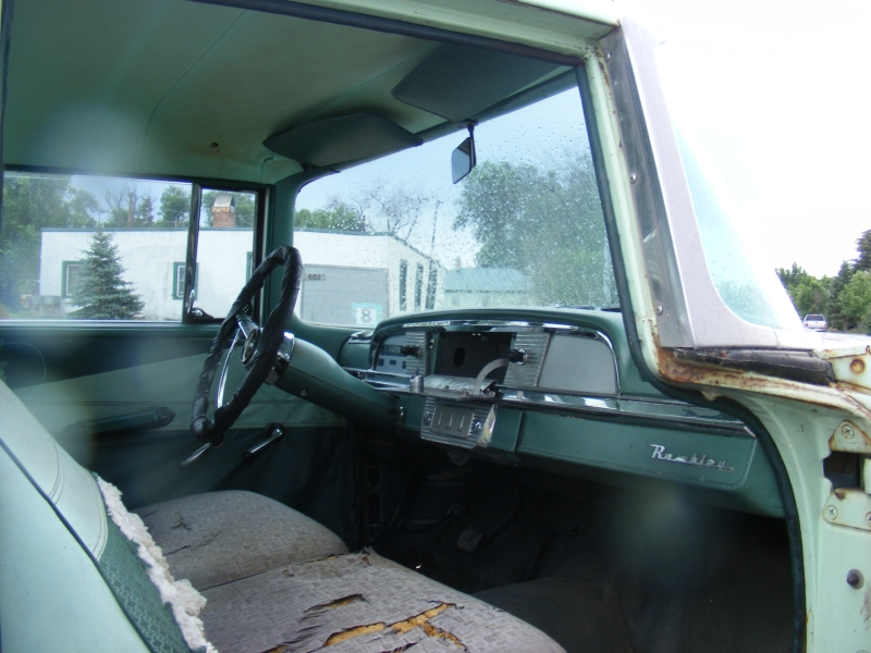 1959 Rambler Six Super 4dr sedan int.