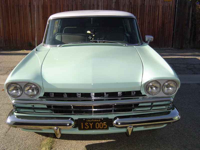 Rambler Six Deluxe 5810 Series sedan